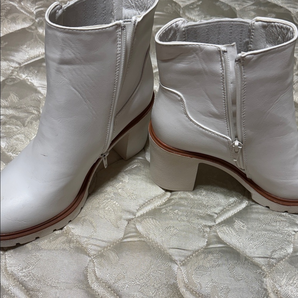New White Pierre Dumas Ankle Boots - Picture 3 of 6